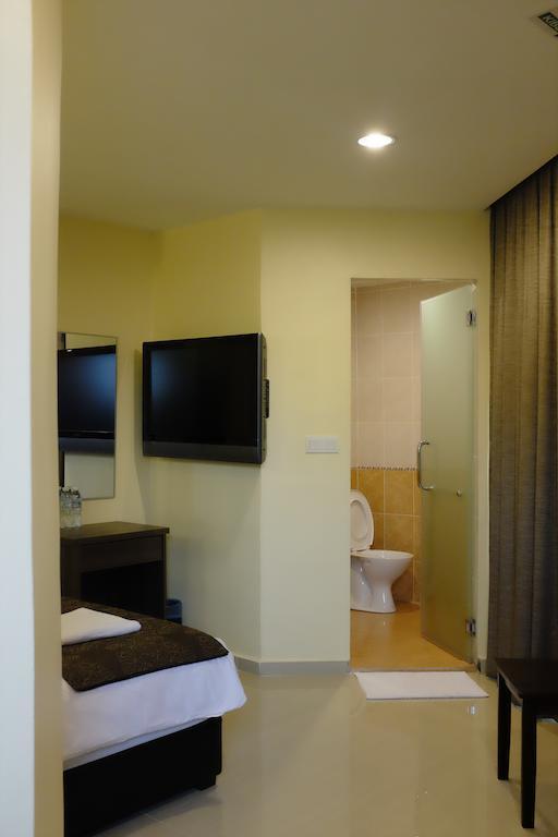 Hotel Safari Two Куала Лумпур Екстериор снимка